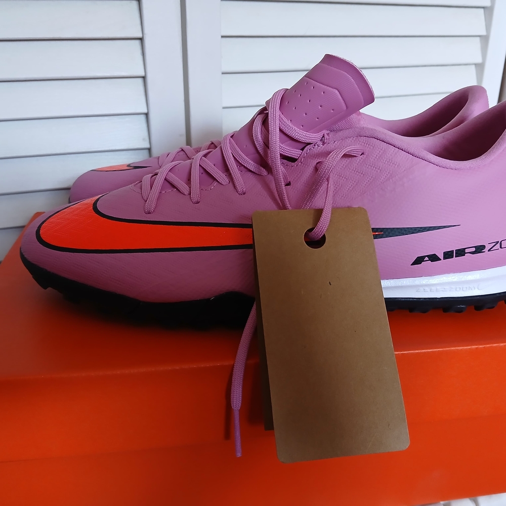 Nike Vapor Zoom 16 Academy Turf Shoes